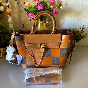 Michael Michael KORS HAMILTON LEGACY LG BELTED SATCHEL/JET SET Double Zip Wallet